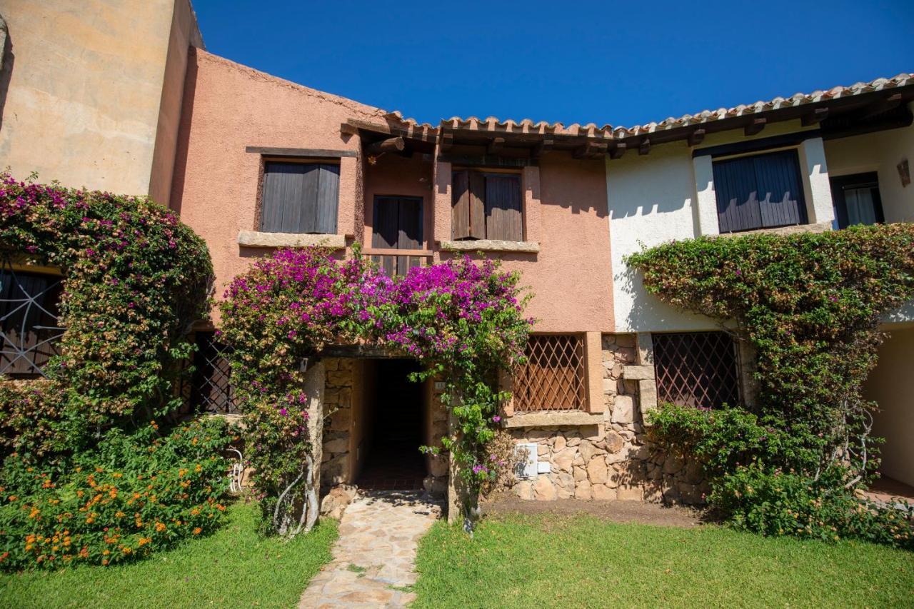 Splendido Appartamento Vista Mare Porto Rotondo Exterior photo