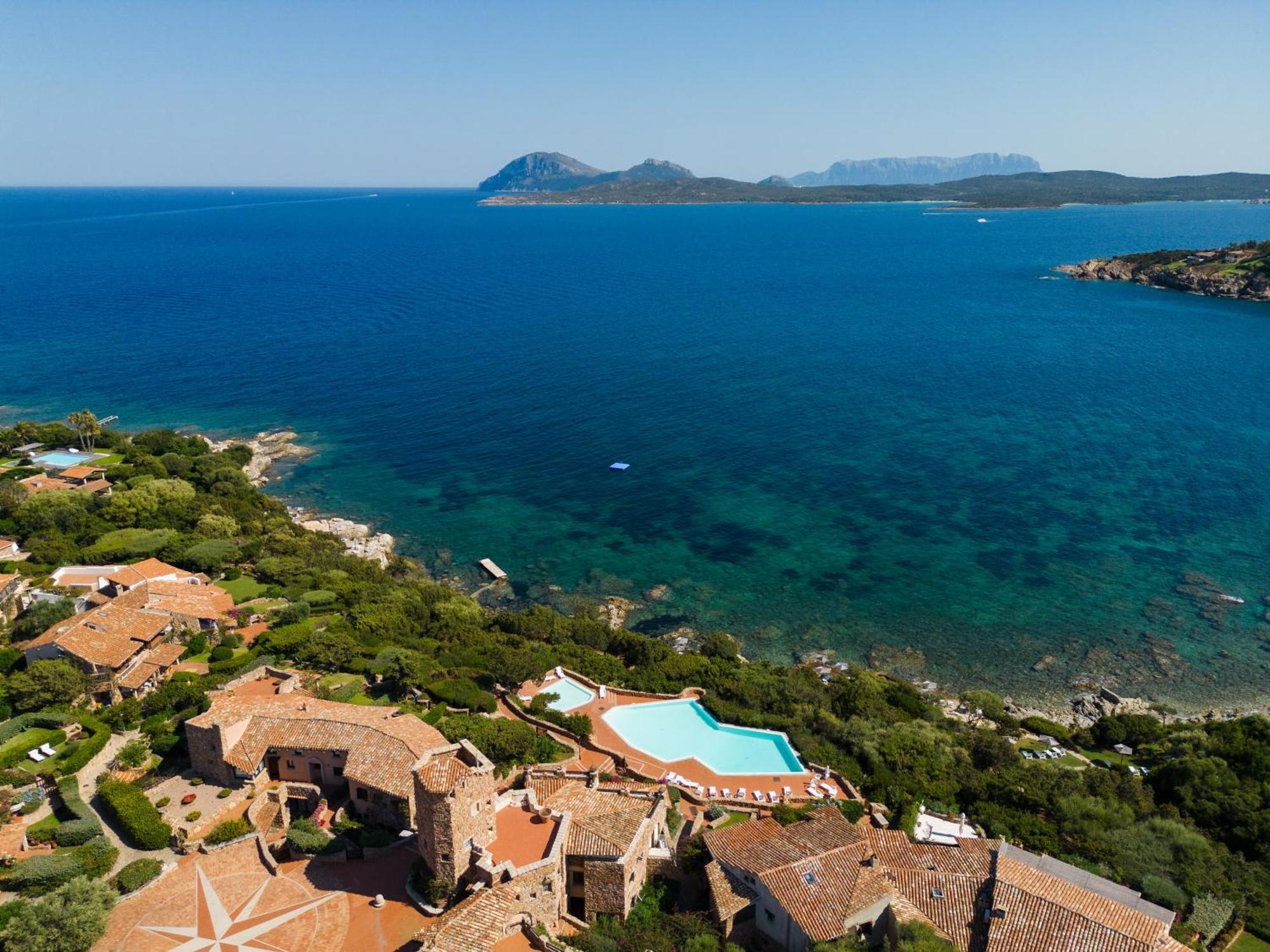Splendido Appartamento Vista Mare Porto Rotondo Exterior photo